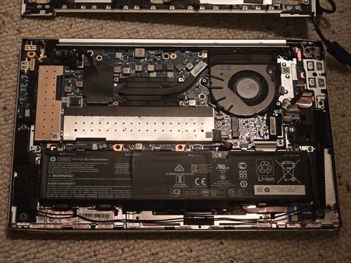 HP EliteBook 840 G7 Laptop; No SDD/RAM, Intel i7-10510U; Doesn't turn on, broken - Picture 8 of 22