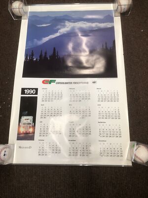 NEWS Official Calendar 2011.4～2012.3 Weekend calendar