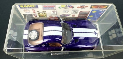 Modellino Dodge Viper GTS viola Revell/Monogram 1998 costruito con custodia scala 1:25 - Foto 2 di 11