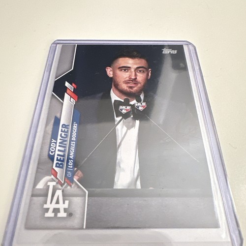 Cody Bellinger Photo Variations SP # U-80 2020 Topps Update LA Dodgers  - Picture 2 of 4