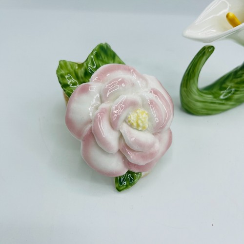 4 anillos de servilleta florales pintados a mano de porcelana de hueso RPA PIA 1986 flores rosa lirio - Imagen 2 de 11