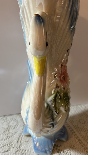 1950's Hollywood Regency Ceramic Lusterware Swan Handle Vase - Picture 11 of 16