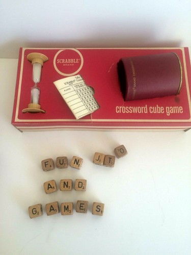 Vintage Scrabble Crosswords Game 1964-65 Complete - Picture 5 of 12
