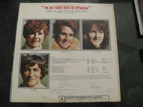 Claire Poole Singers Vinyl Record Album Macarthur Park Summit SRA250-592 - Picture 2 of 4