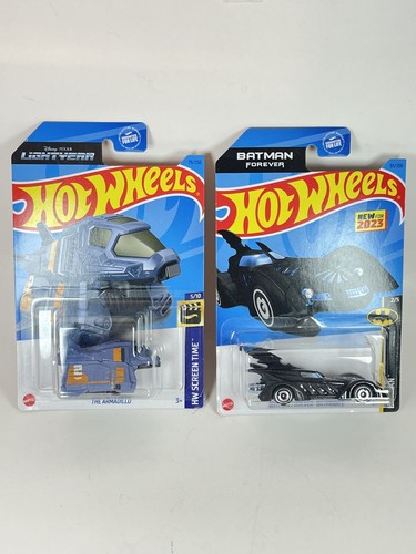 Lot Of 2 Hot Wheels 2003 The Armadillo Screen Time 5/10 And Batmobile 2/5 - Picture 1 of 5