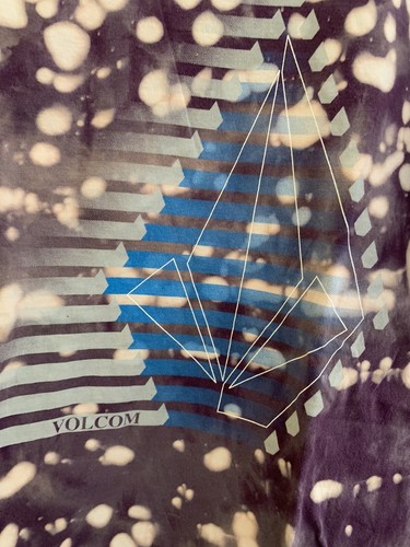 Volcom Purple Custom Bleach Tie Dyed Men’s T Shirt Size M - Picture 3 of 6