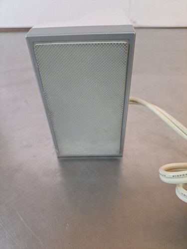 Nyko 87000-A50 - Nintendo Wii Remote Charger Station DOCKING STATION Tested! - Picture 6 of 6