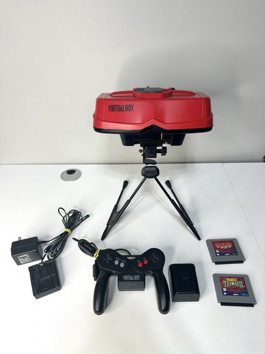Nintendo Virtual Boy VUE-001 Konsole mit Ständer/Controller/Spiele - reparaturbedürftig