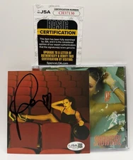 UNIQUE HEART Taylor Swift Signed The Life Of A Showgirl CD JSA COA Photo 4 ❤️