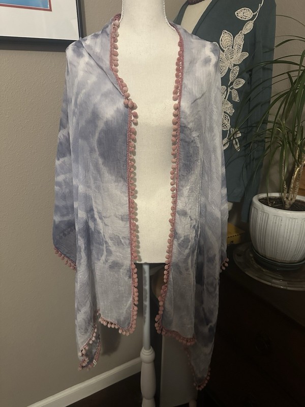 Natural Life Scarf Lightweight Gray White Pink  Tie Dye Pom Pom Trim Boho Chic