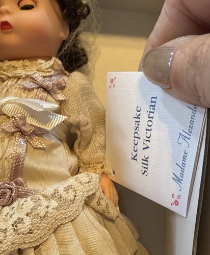 2001 Madame Alexander 8" Doll, Keepsake Silk Victorian 28725 NIOB w/Tag - Picture 8 of 14
