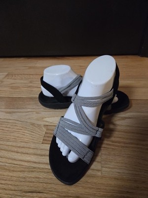 SKECHERS REGGAE MEMORY FOAM WOMEN SANDALS SIZE 8 WHITE/BLACK SLIP ON SHOES