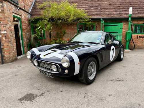TRIBUTE 250 SWB- FERRARI EVOCATION / RECREATION - SOUNDS AND LOOKS FABULOUS - Picture 4 of 9