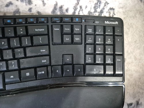 Microsoft Sculpt Comfort Wireless Ergonomic Keyboard X822995 001-no receiver - Picture 3 of 10