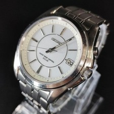 SEIKO 7B22 Solar Men's Watch White Silver Excellent Condition Stylish Design