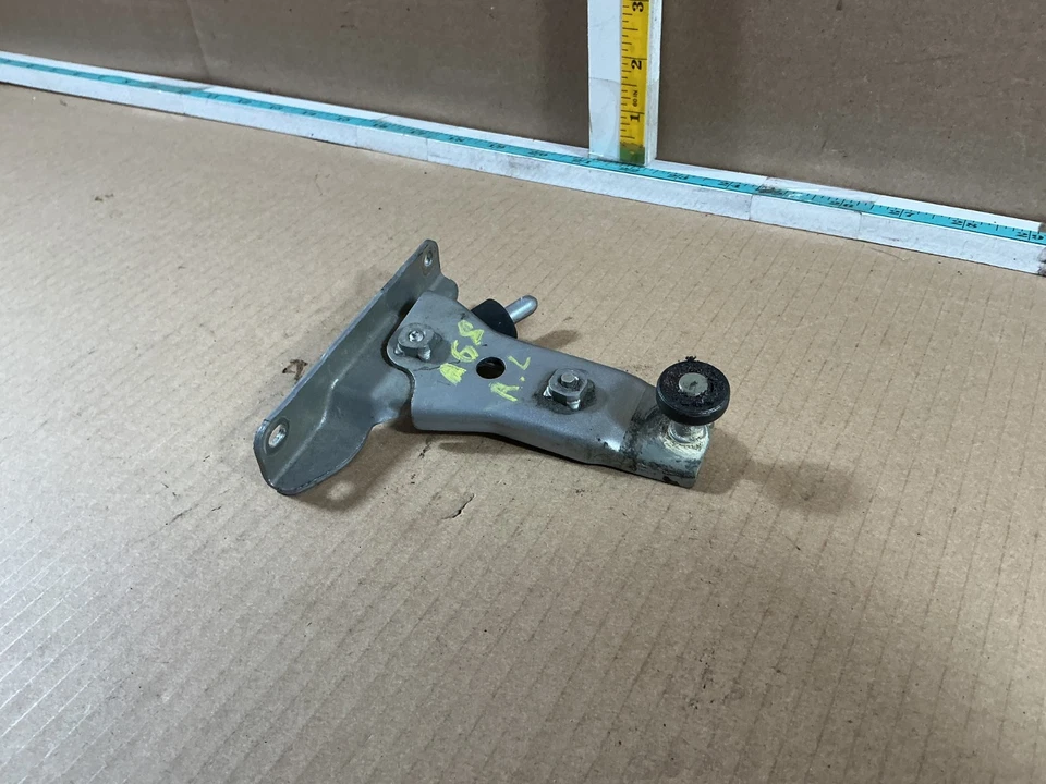 Toyota Sienna 2011-2020 puerta corredera trasera izquierda bisagra superior rodillo fabricante de equipos originales Foto 4 de 4