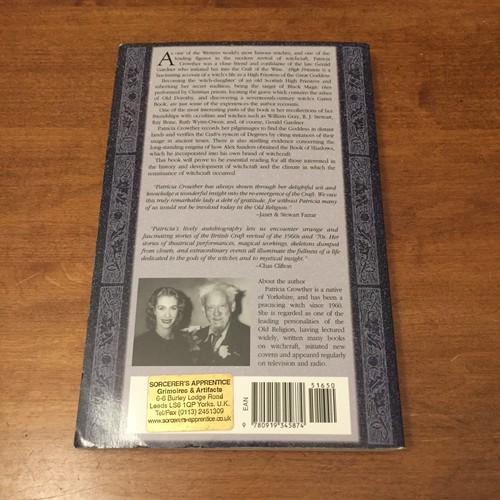 High Priestess: The Life & Times of Patricia Crowther 1998 Phoenix PB Fair/Good - Foto 2 di 9