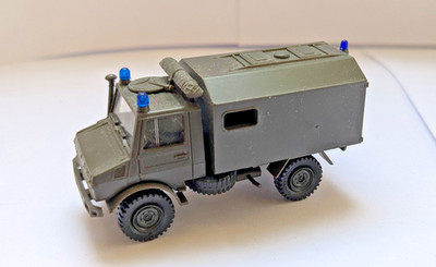 Roco 1:87 Unimog Sanka Sanitätsfahrzeug Bundeswehr ohne OvP und Zubehör