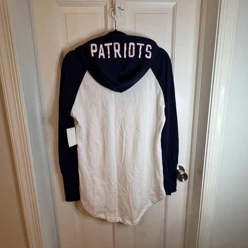New England Patriots Women's S Game Day Pullover Sweater NWT - Picture 5 of 9
