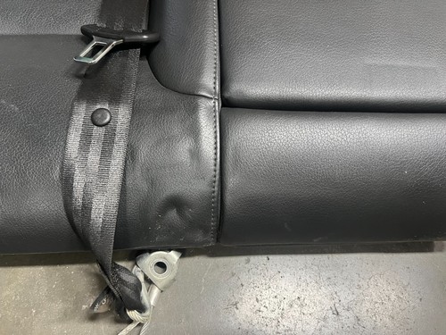 2009 2010 2011 2012 Audi A3 TDI Rear Right Upper Seat Cushion OEM 9582 - Bild 4 von 13