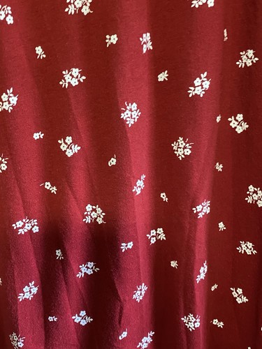 Croft & Barrow Ladies Burgundy Red Floral Long Sleeve Long Nightgown Size Medium - Picture 5 of 6
