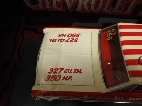 HAND SIGNED BY BILL JENKINS ERTLE CHEVROLET LEGENDS 1966 CHEVY NOVA A/S - Picture 4 of 14