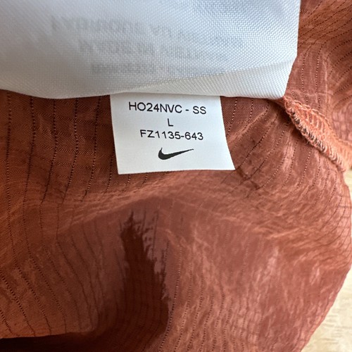 Nike Stride 5” Water Repellent 2 in 1 Running Shorts Light Wild Mango Mens Large - Picture 17 of 17