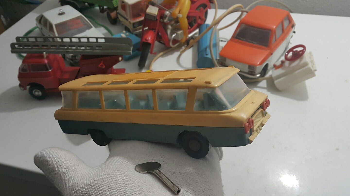 Picture 23 of 24