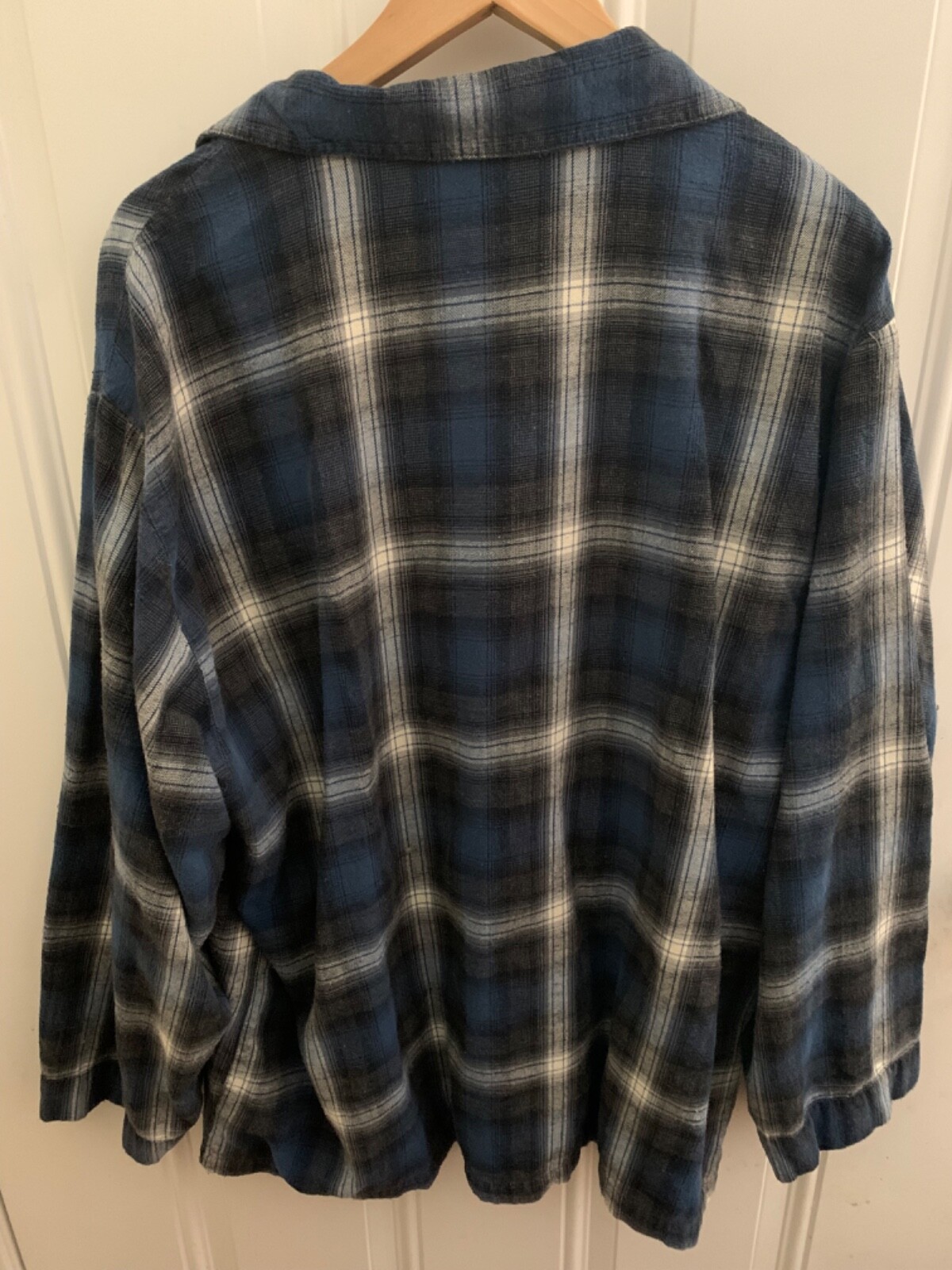 Picture 2 of 9