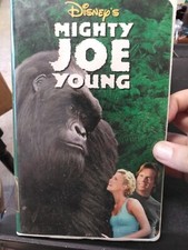 Blockbuster Video RARE Mighty Joe Young (VHS, 1998 White Clamshell Case) Disney