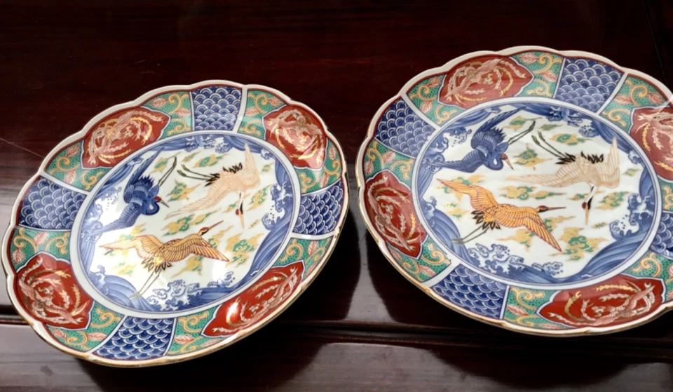 Japanese Imari 4 plate stand blue and white Crane bird gold gilt scallop large! - Image 3 of 4