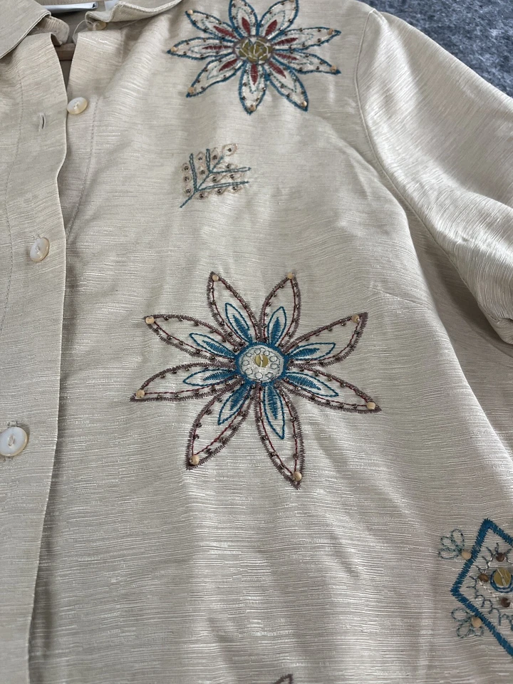 Camisa Alfred Dunner Mujer 14 Beige Floral Seda Cuentas Bordada N296 Foto 2 de 4