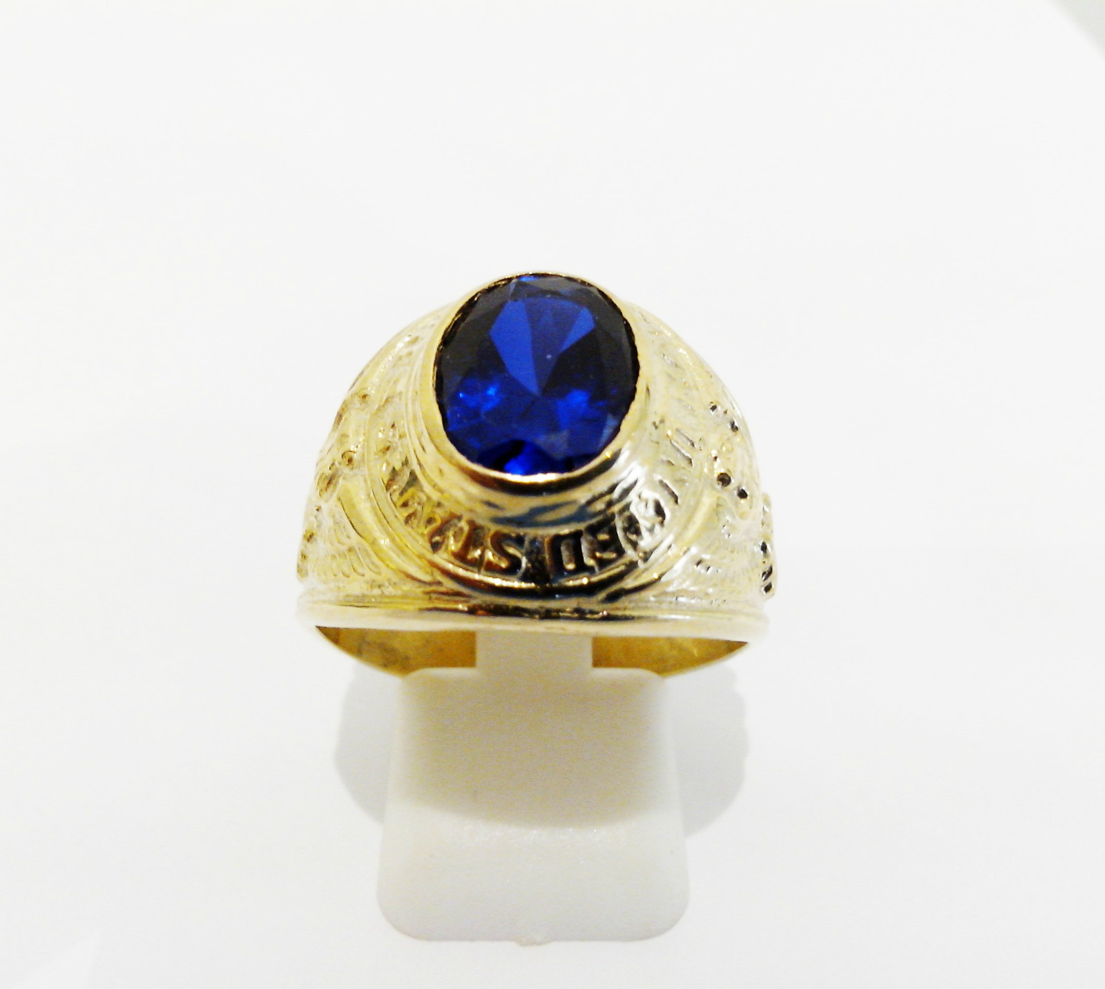 Bague chevalière universitaire or yellow 375 1000 pierre blue Bague chevalière universitaire or yellow 375 1000 pierre blue