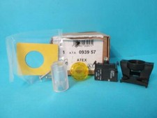 NEW ATX ATEX 0939 57 ADVANCED TECHNOLOGY EXTENDED YELLOW MODULE M22 LED LIGHT