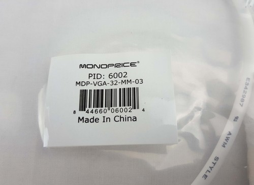 Monoprice 106002 3-Feet 32AWG Mini Display Port to VGA Cable - White - Picture 4 of 5