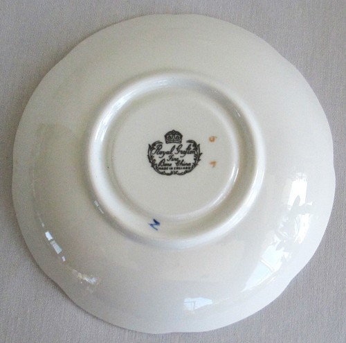 Royal Grafton 1530 Wild Flower Cobalt Blue & Gold Cup & Saucer Scallop Edges - Picture 11 of 13