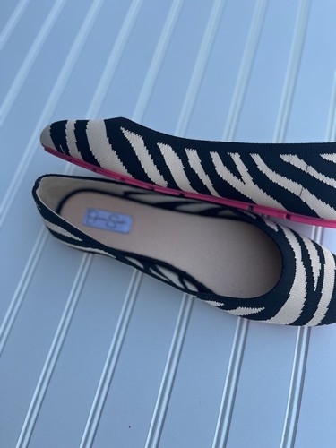 Jessica Simpson Zebra Flats Never worn Size 10 - Picture 4 of 5