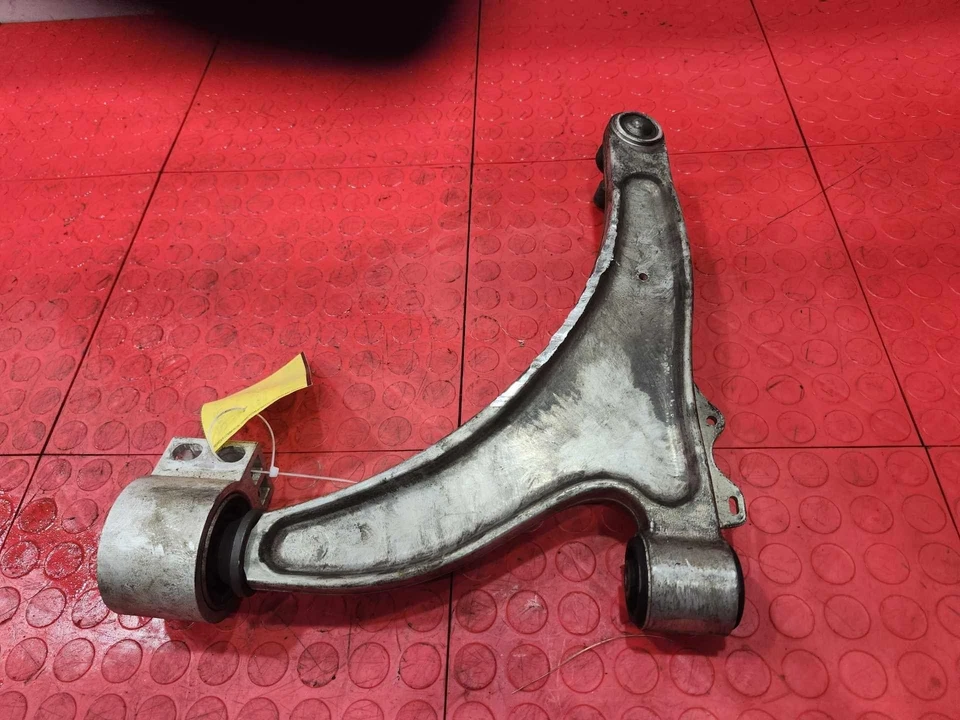 Brazo de control inferior delantero GM para lacrosse Regal Malibu lado derecho del pasajero OEM Foto 4 de 4
