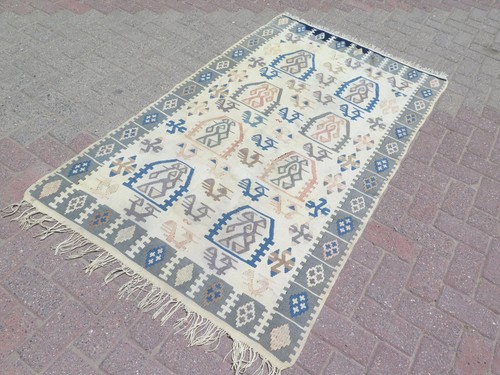 Turkish Rugs, Handmade Wool Kilim, Floor Carpet, Boho Rug, Bedroom Kelim 41"x69" - Picture 2 of 24