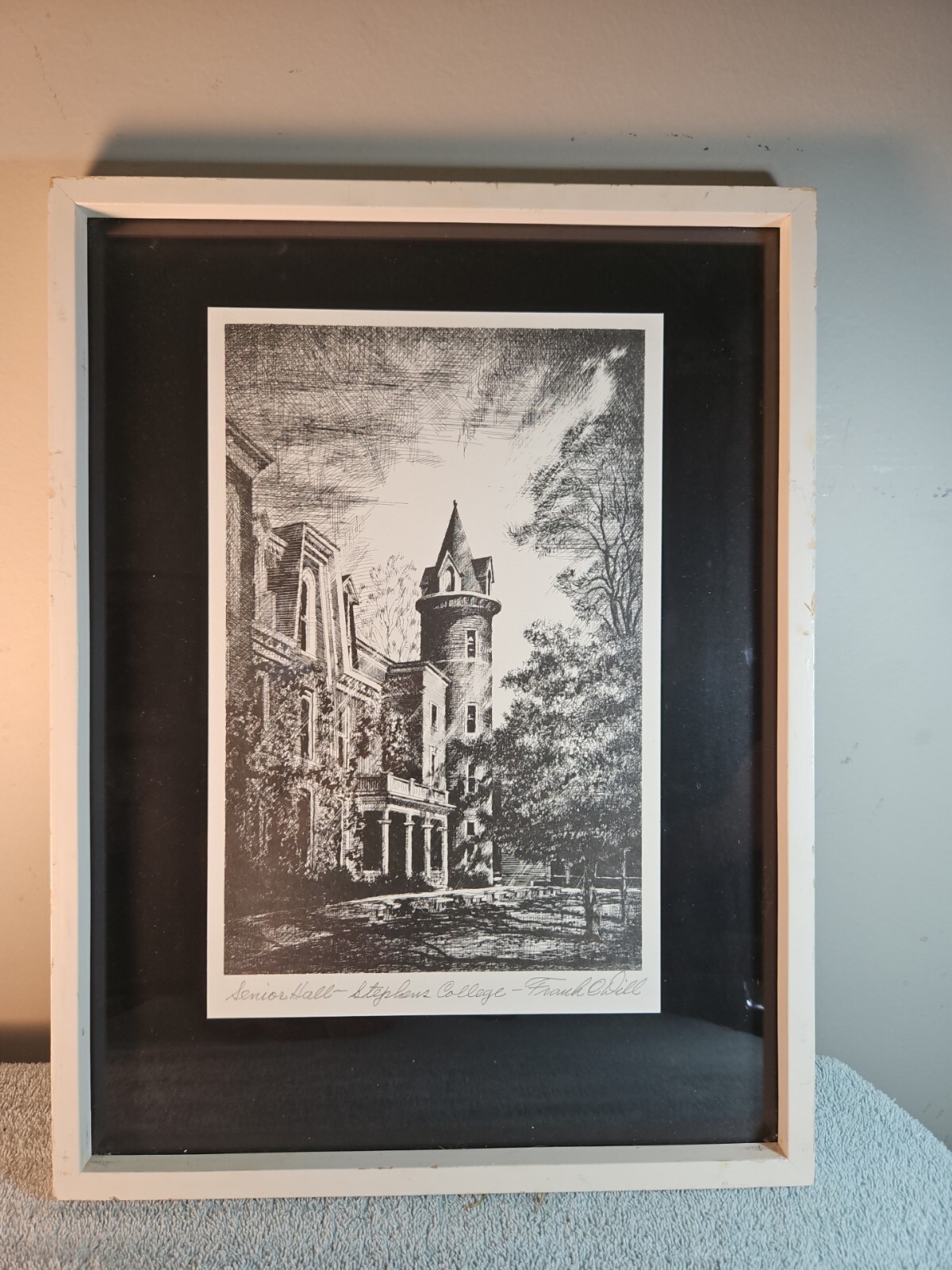 Picture 1 of 5