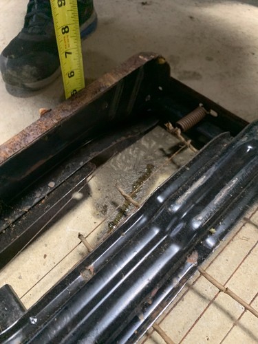 1992 1997 1996 92 97 Ford F150 F250 F350 bench seat SPRINGS BASE BOTTOM PORTION - Picture 18 of 18