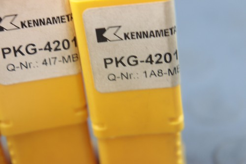 KENNAMETAL PKG-4201 SCREW KIT SCREW CLAMP LOC4759 - Picture 3 of 4