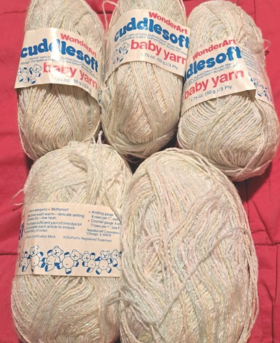 5 Knäuel WonderArt kuschelweiches Baby Ombre Stricken Häkeln Garn 1,75 Unzen je