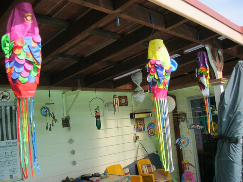 π BALI COLOURFUL FISH, WIND SOCK KITE. HOME DECOR, ORNAMENTAL, FLAG, BINTANG. - Picture 5 of 7