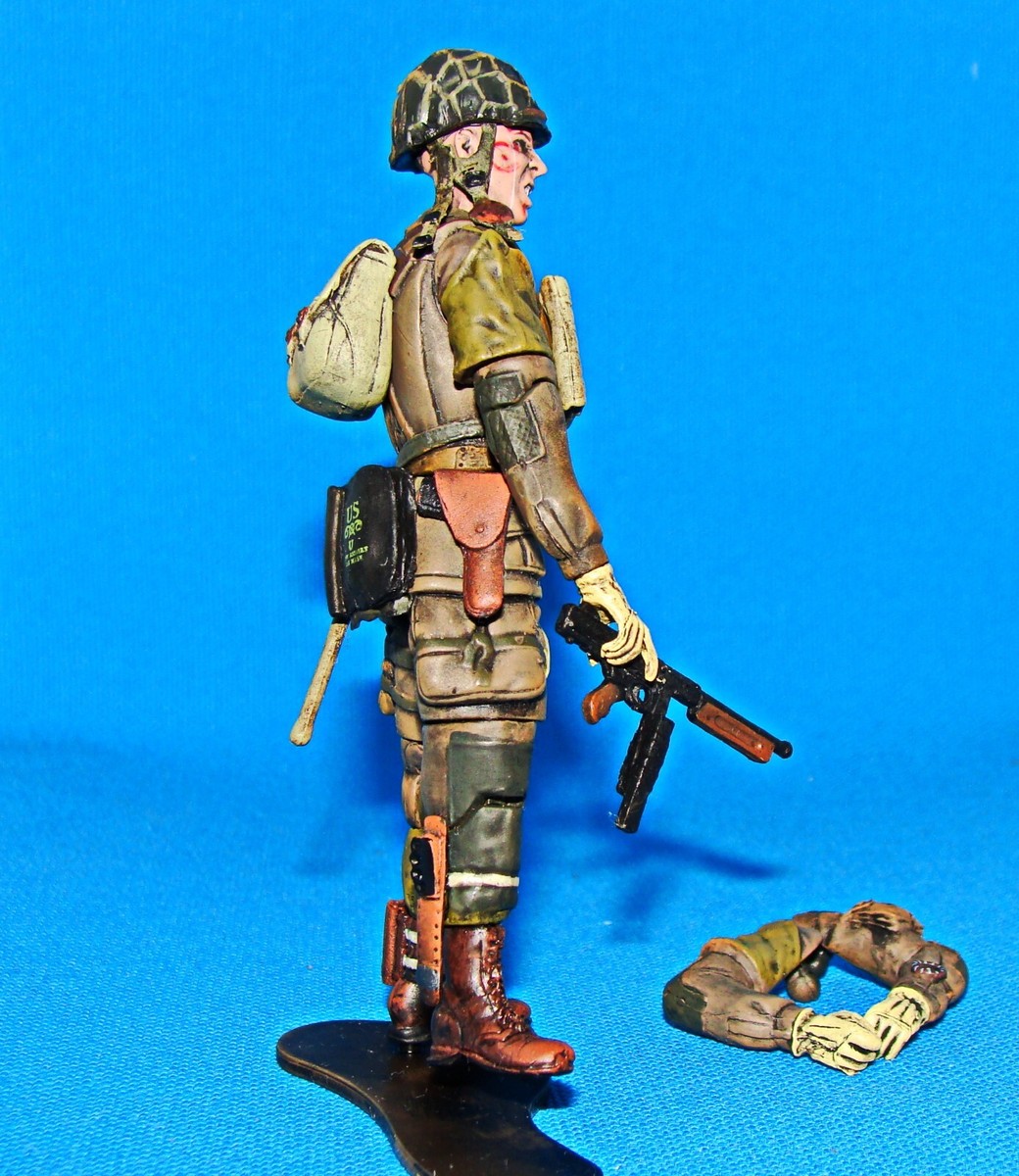 1:18 Ultimate Soldier WWII U.S Airborne Paratrooper Indian