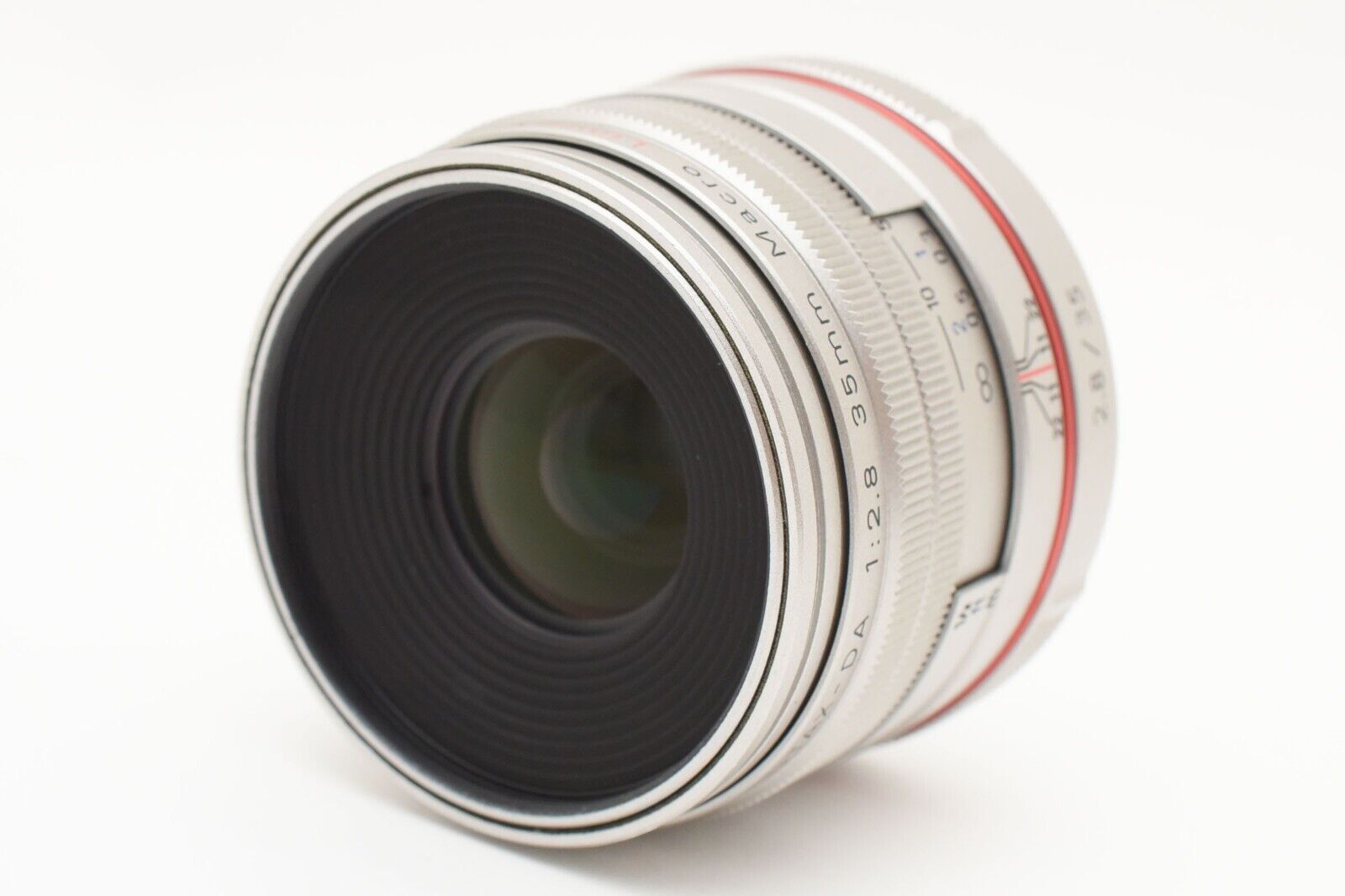 Foto 2 di 24