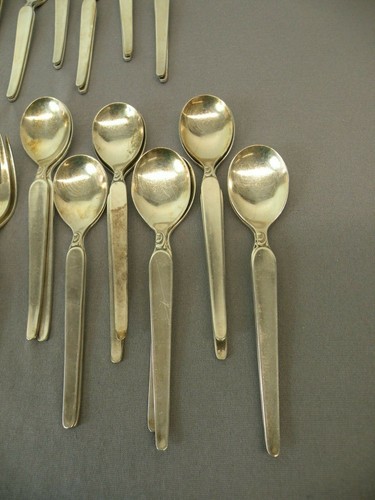 Speisebesteck , versilbert, suprasil, 100-er Auflage, 6 Vorlegeteile, für 12 P. - Bild 4 von 9