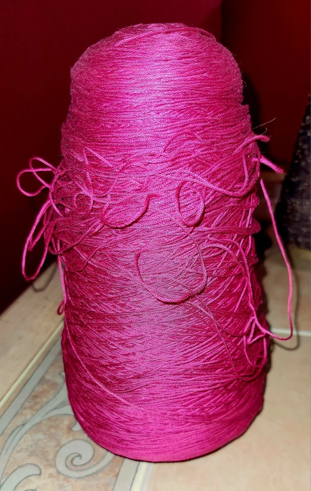 Lot of 4- Vintage Threading Yarn Cotton Acrylic Variety Cones Italy Greece US - Image 4 of 4