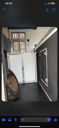 Iveco Daily 3.5Tonne Horsebox - Picture 6 of 8