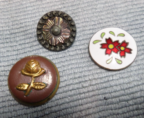 45 Vintage Antique Metal Glass Assorted Material Picture Buttons FLOWERS - Picture 15 of 17